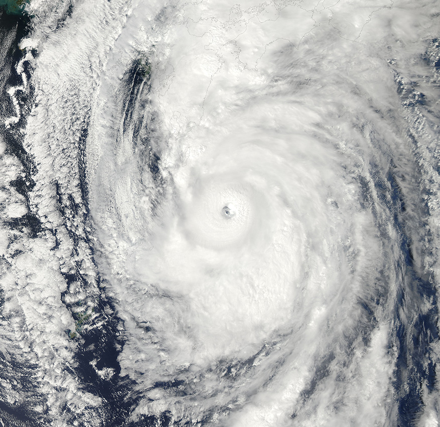 Typhoon_Roke_Sep_20_2011.jpg