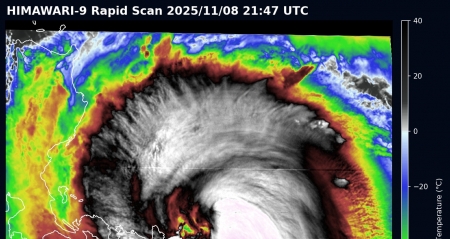 2526 鳳凰 升格中颱 直撲菲律賓 後期北轉直撲台灣