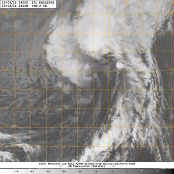 20111008_2315_msg2_x_ir1km_bw_17LPHILIPPE_45kts-994mb-343N-468W_100pc.jpg